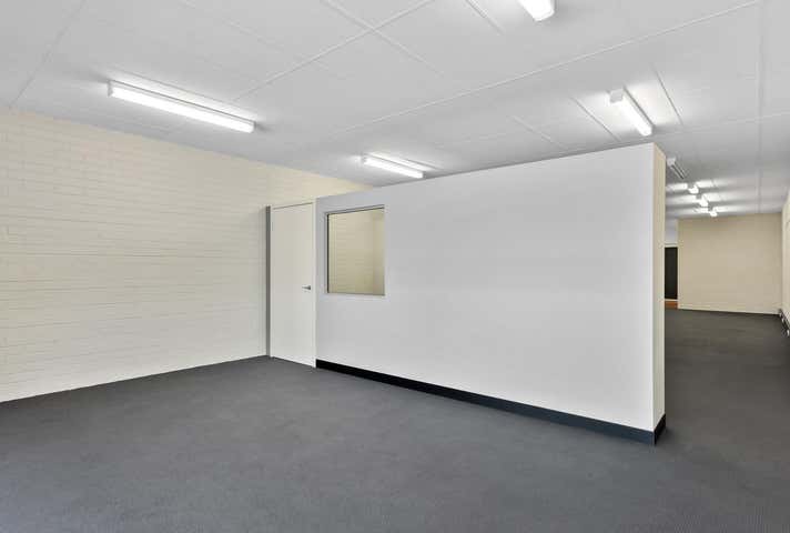 15/17 South Street Kardinya WA 6163 - Image 5