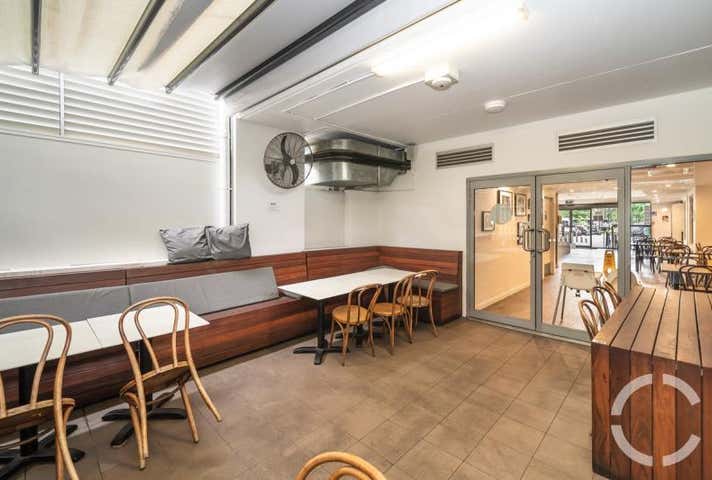 22 Baildon Street Kangaroo Point QLD 4169 - Image 5