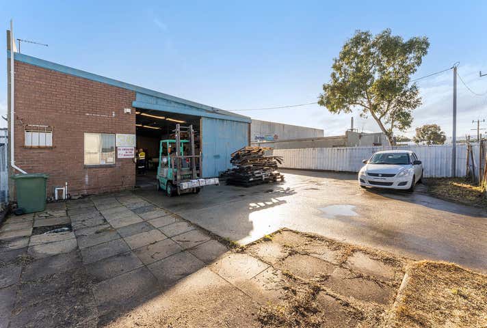 36 Elgee Road Bellevue WA 6056 - Image 1