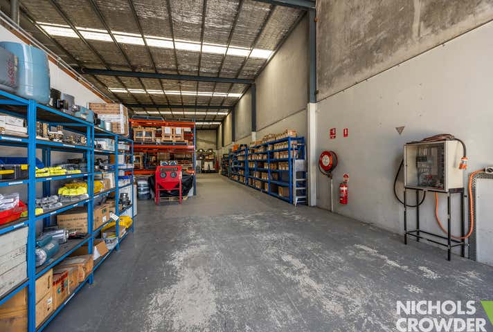 Units 1&2/43 Jarrah Drive Braeside VIC 3195 - Image 3