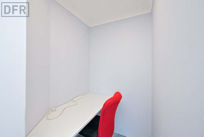 6/5 Berrigan Drive South Lake WA 6164 - Image 10