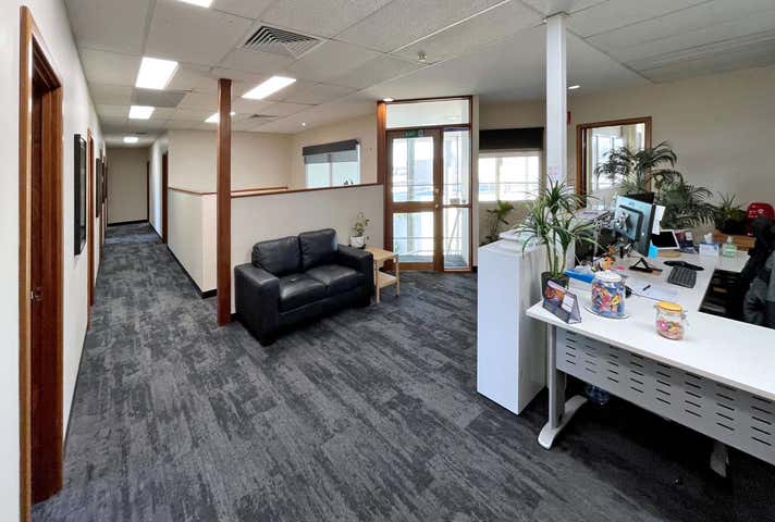 Unit 1, 32 Prindiville Drive Wangara WA 6065 - Image 3