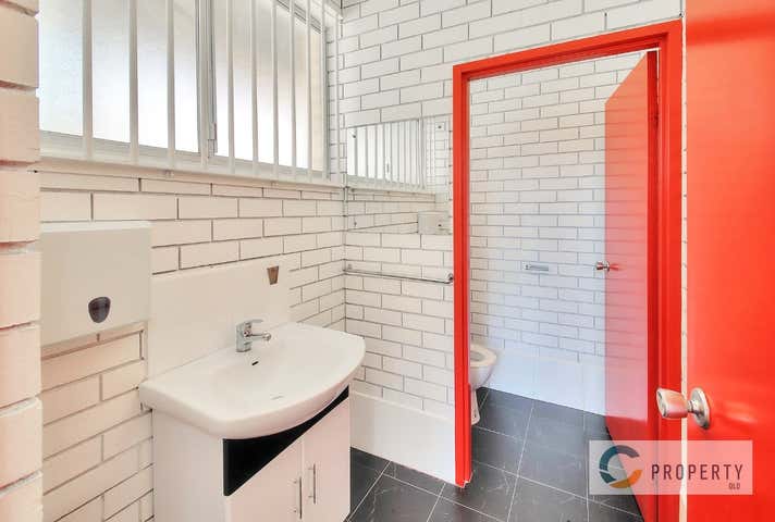 1380 Logan Road Mount Gravatt QLD 4122 - Image 12