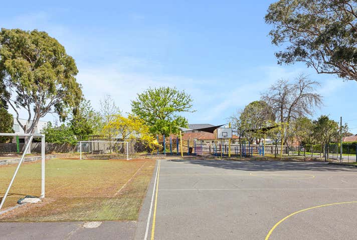 Part 15 Bambil Street Chadstone VIC 3148 - Image 13
