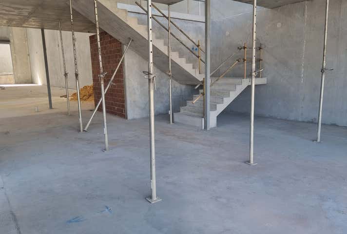 Unit 1, 53 Barley Place Canning Vale WA 6155 - Image 5