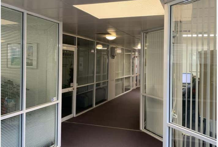 20/7 The Esplanade Mount Pleasant WA 6153 - Image 5