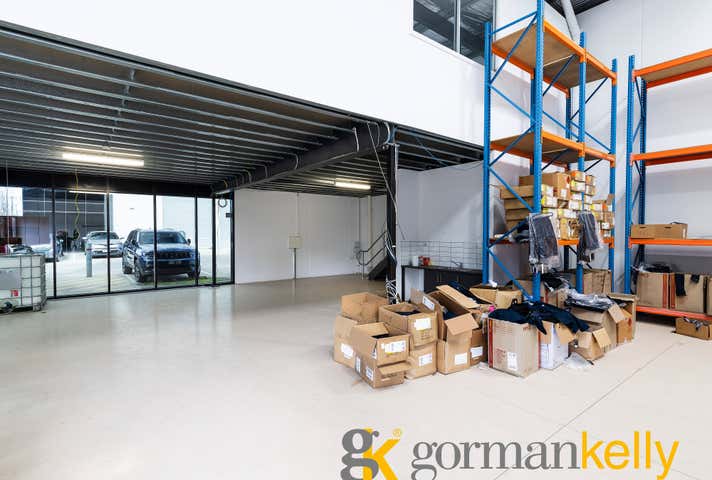 Unit  1, 10 Cawley Road Yarraville VIC 3013 - Image 2