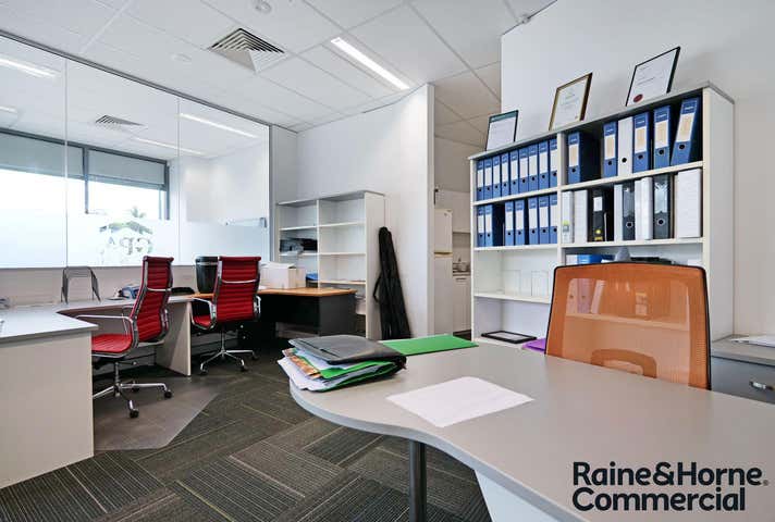 6A/151 Herdsman Parade Wembley WA 6014 - Image 4