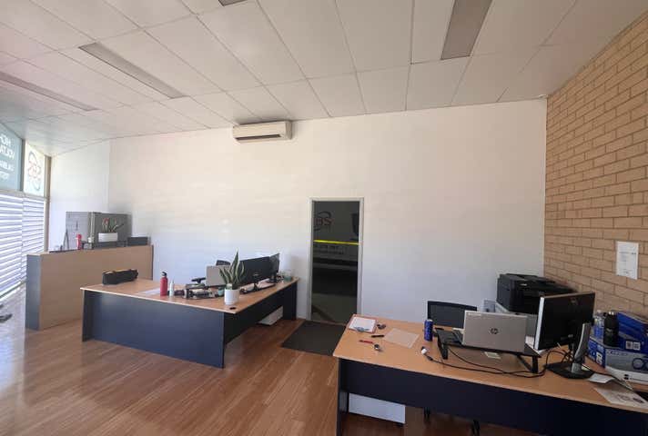 10/126-130 Bannister Road Canning Vale WA 6155 - Image 6