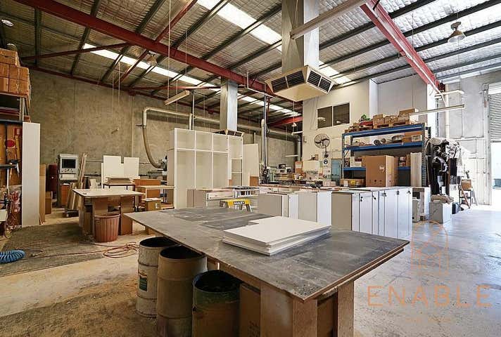 2/44 Vinnicombe Drive Canning Vale WA 6155 - Image 5