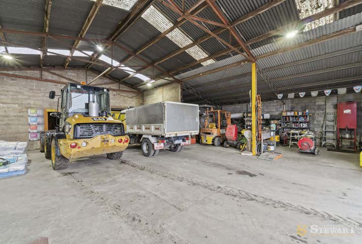 75 Rossmoyne Road Colac West VIC 3250 - Image 11