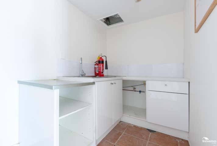 32 Nottinghill Street Joondalup WA 6027 - Image 10