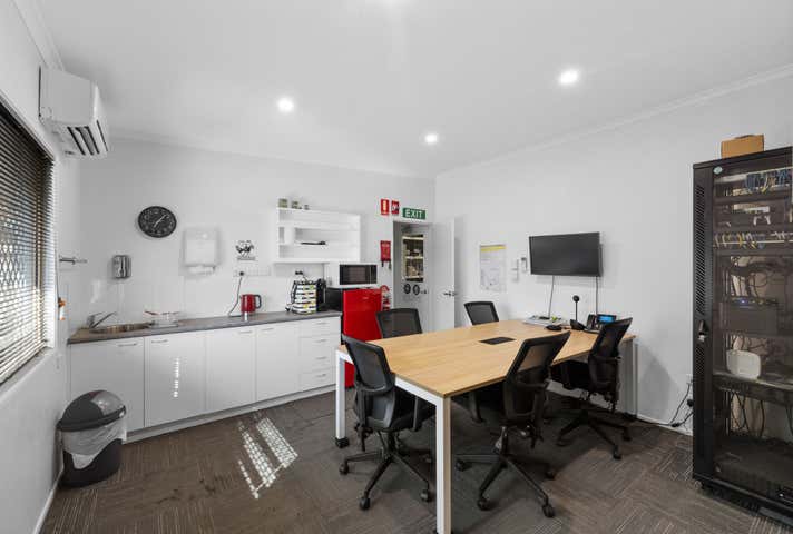 7 & 11 Tectonic Crescent Kunda Park QLD 4556 - Image 9