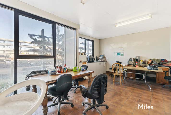 15 Dennis Street Campbellfield VIC 3061 - Image 9