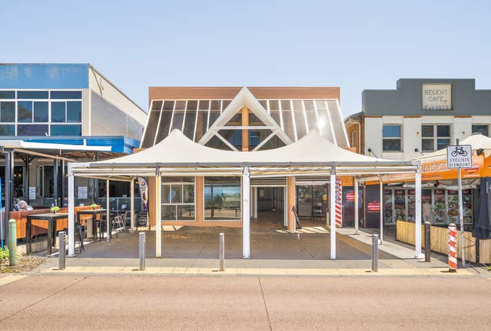 9A /77 Redcliffe Parade Redcliffe QLD 4020 - Image 2