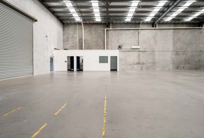 19 Latitude Boulevard Thomastown VIC 3074 - Image 9