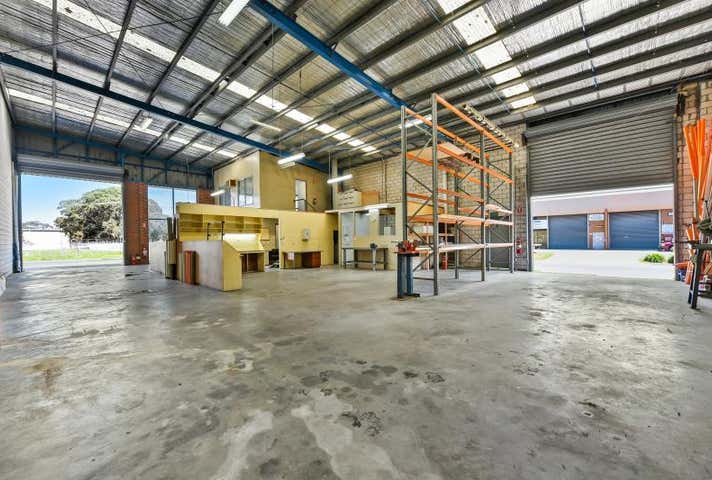Unit 4, 19 Stephen Road Dandenong South VIC 3175 - Image 3