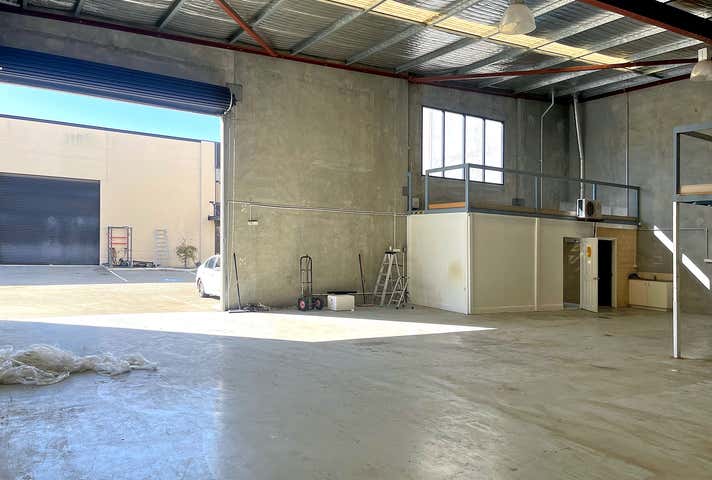 7/90 Distinction Rd Wangara WA 6065 - Image 5