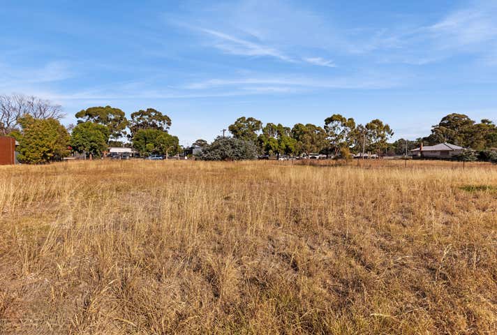 38 Blucher Street Strathfieldsaye VIC 3551 - Image 8