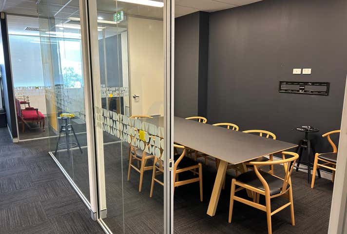 2/100 Railway Road Daglish WA 6008 - Image 7