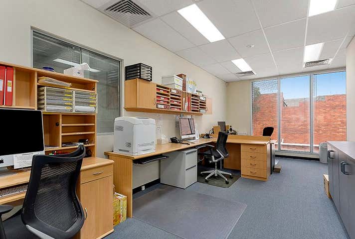 4/58 Lexton Road Box Hill North VIC 3129 - Image 3