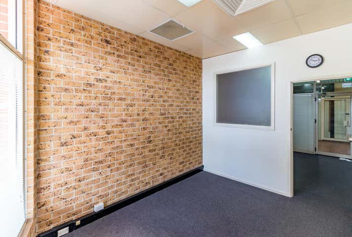 8/420 High Street Maitland NSW 2320 - Image 3