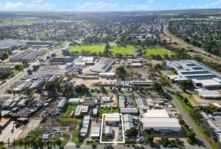 13 Bradpole Road Edinburgh North SA 5113 - Image 30