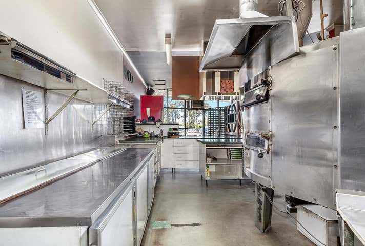 2/167-179 Shaws Road Werribee VIC 3030 - Image 3