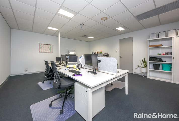 2B/33-35 Macedon Street Sunbury VIC 3429 - Image 5