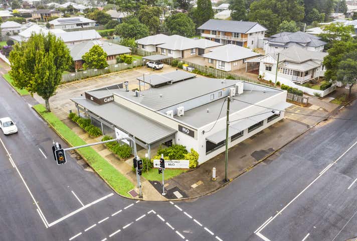 2/102 Taylor Street Newtown QLD 4350 - Image 9