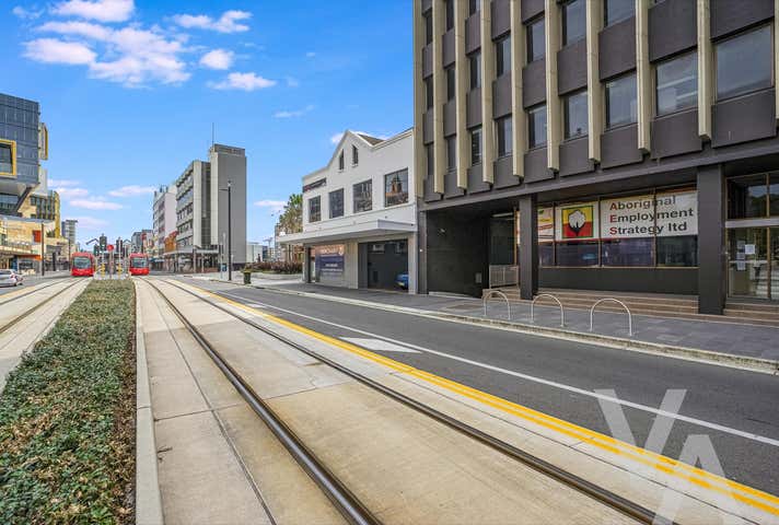 Level Ground, 418-422 Hunter Street Newcastle NSW 2300 - Image 2