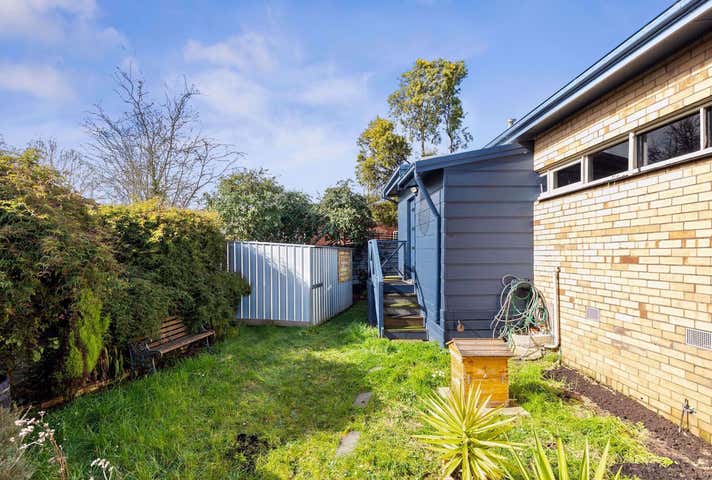 308 Howitt Street Wendouree VIC 3355 - Image 6