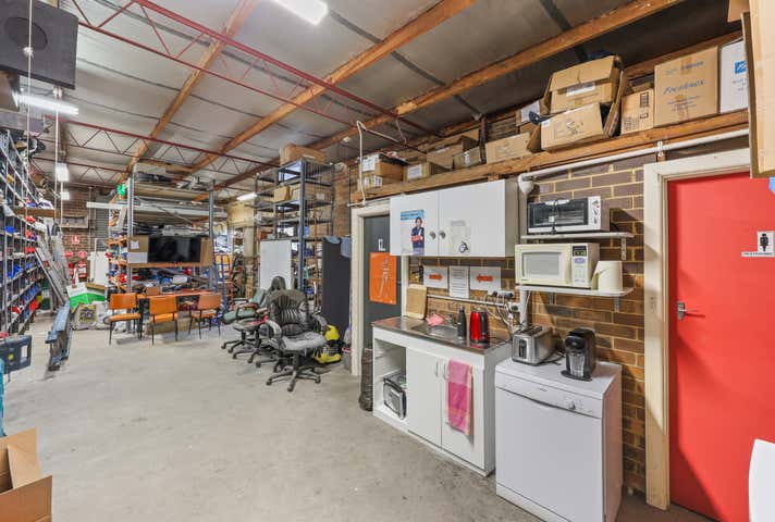 12 Windsor Avenue Mount Waverley VIC 3149 - Image 11