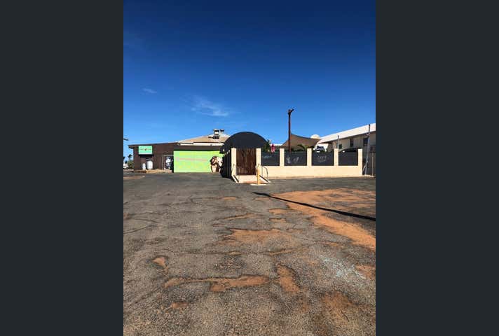 12 Camel Lane Carnarvon WA 6701 - Image 6