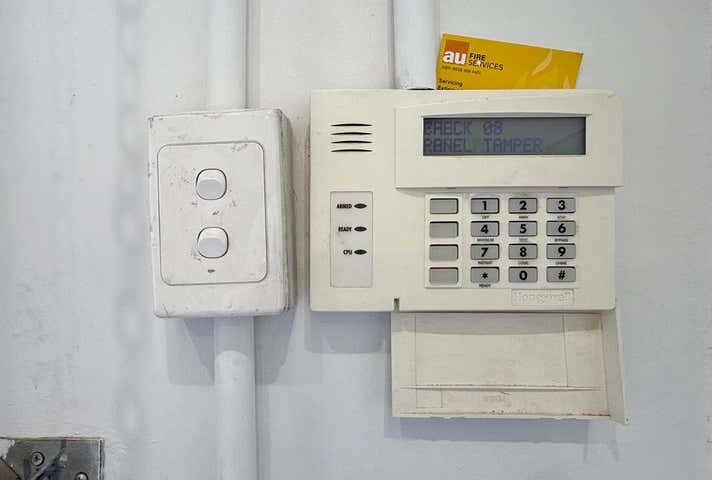 Unit 6, 57 Paramount Drive Wangara WA 6065 - Image 18