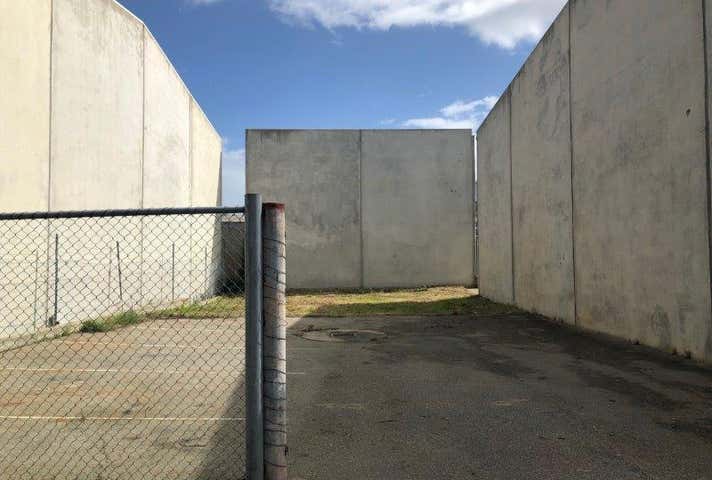 Unit 6, 32 Howson Way Bibra Lake WA 6163 - Image 11