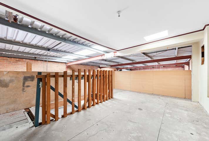 2/13-15 Sussex Court Sunbury VIC 3429 - Image 4