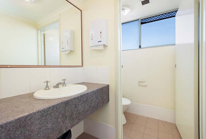 64 Griffith Street Coolangatta QLD 4225 - Image 16