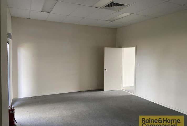 22B/302 South Pine Road Brendale QLD 4500 - Image 9