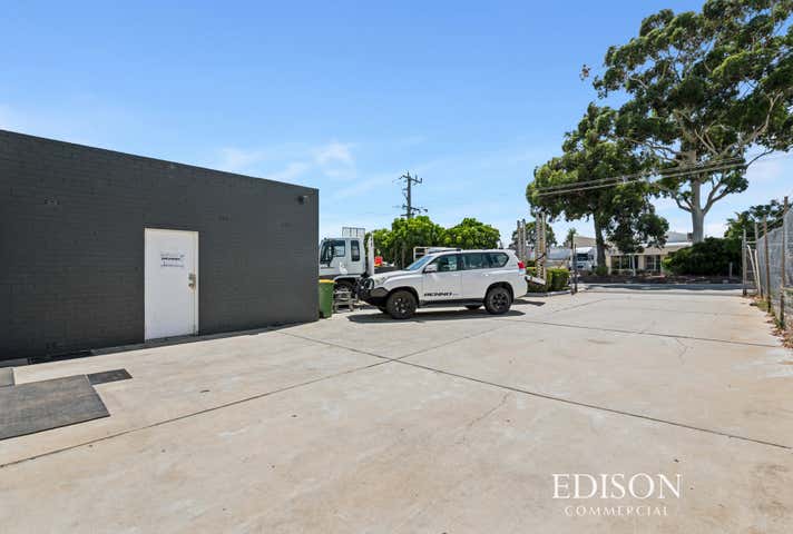 2/19 Kembla Way Willetton WA 6155 - Image 4