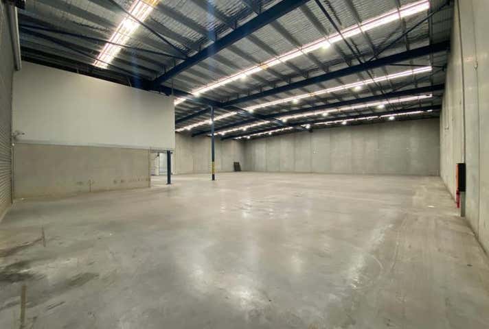 14 Waler Crescent Smeaton Grange NSW 2567 - Image 4