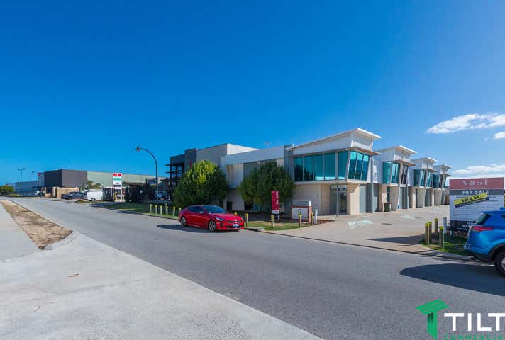 2/9 Caloundra Road Clarkson WA 6030 - Image 18