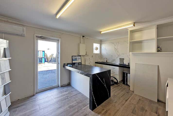 Unit 4, 42 Denninup Way Malaga WA 6090 - Image 5