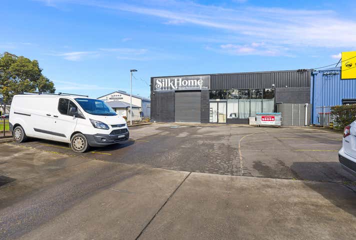 60 Medcalf Street Warners Bay NSW 2282 - Image 2