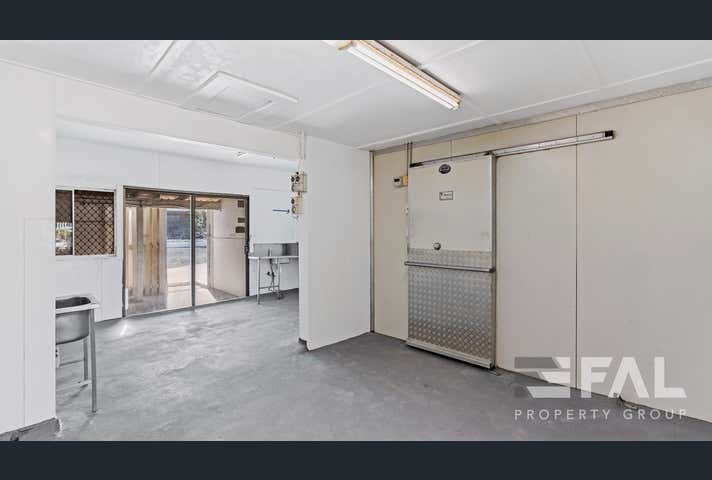 Shop 3, 52-58 King Street Woody Point QLD 4019 - Image 8