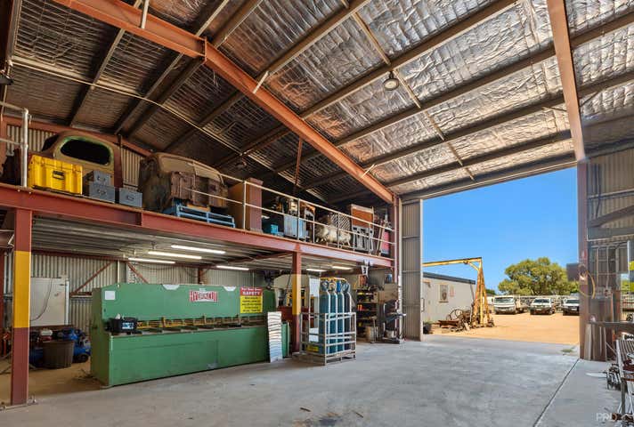 236A Port Drive Minyirr WA 6725 - Image 14
