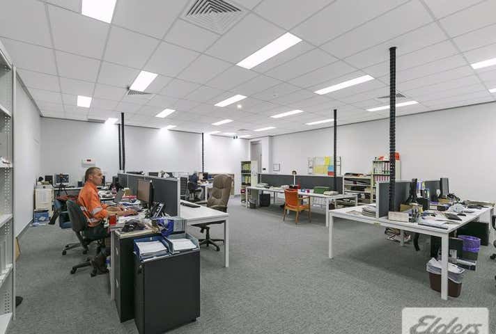 37 Turbo Drive Coorparoo QLD 4151 - Image 2