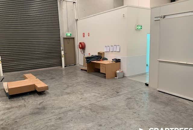 1/1570-1572 Centre Road Springvale VIC 3171 - Image 7