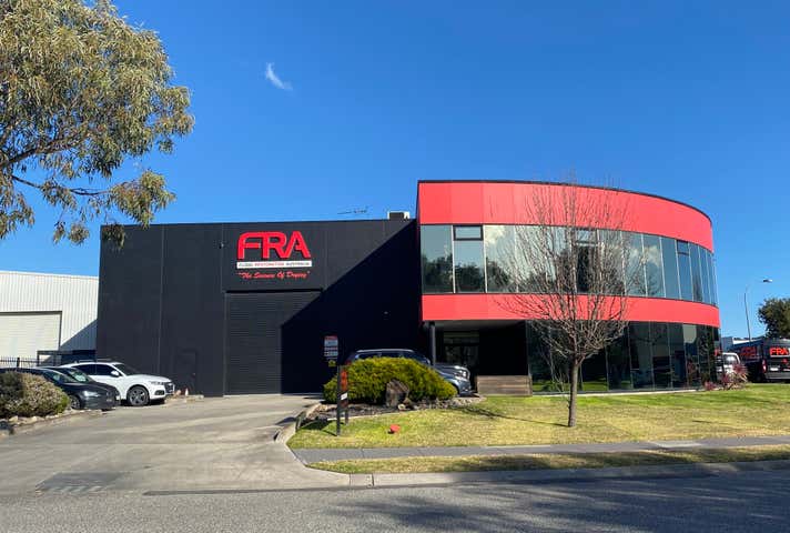 1/15-19 Venture Way Braeside VIC 3195 - Image 1