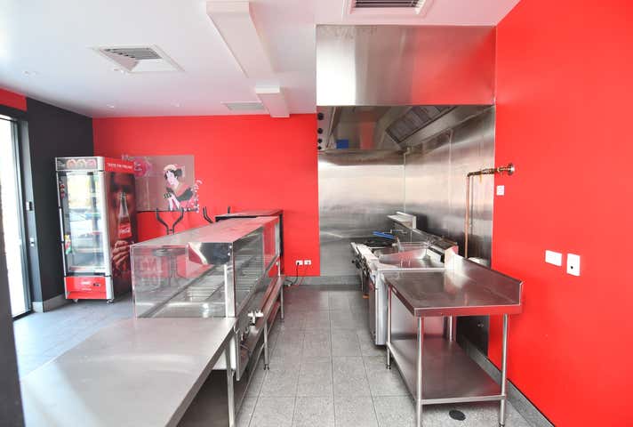 T4, 217 Ingham Road West End QLD 4810 - Image 14